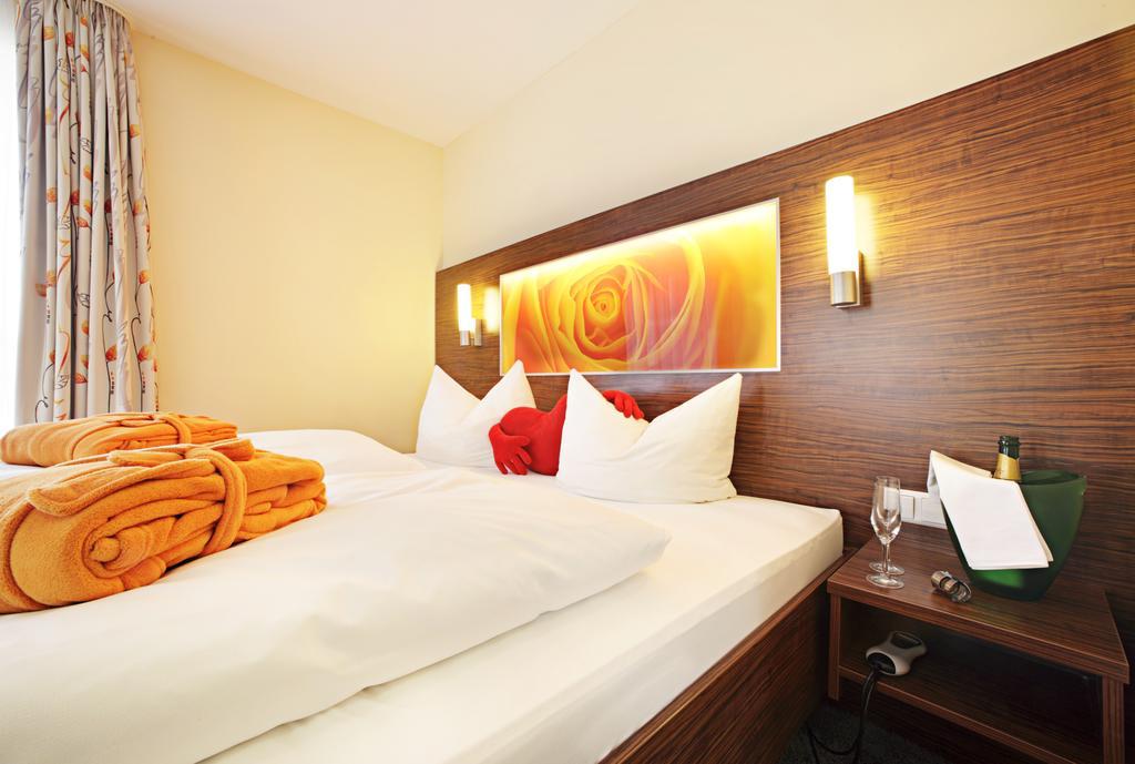 Hotel Lindenberger Hof Lindenberg im Allgäu Esterno foto